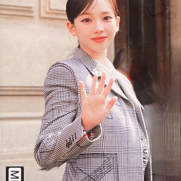 230703 Karina @ Thom Browne's Haute Couture Collection in Paris