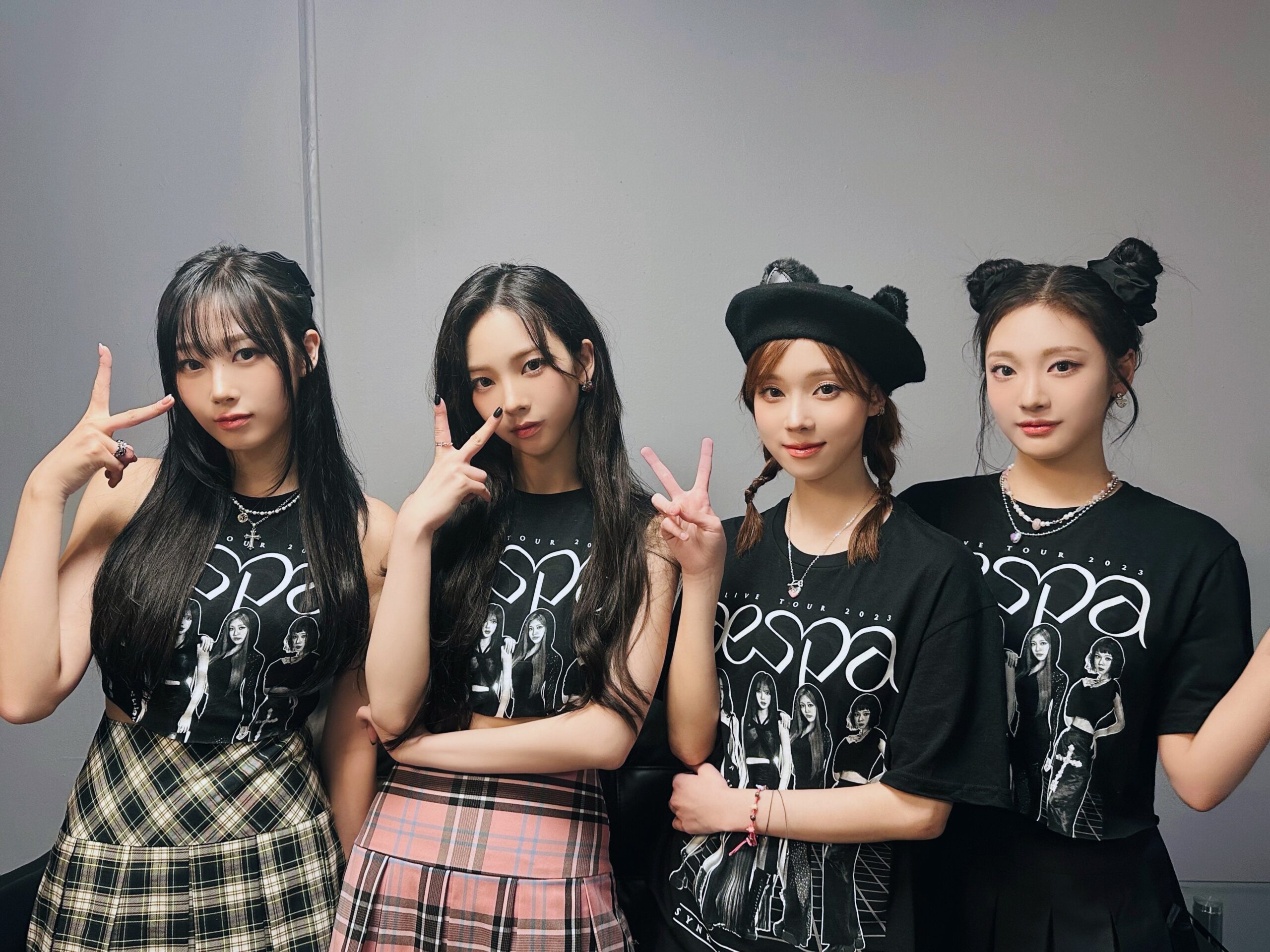 230831 aespa Twitter Update - aespa LIVE TOUR 2023 ‘SYNK : HYPER LINE’ in CHICAGO The power of CHICAGO MYs 🏙️💫 Thank you 😍
