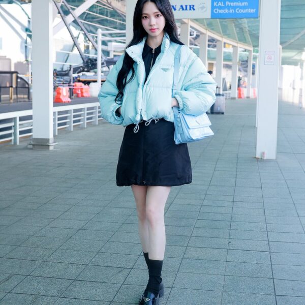 240112 Prada Twitter Update with Karina - Karina from @aespa_official takes off for Milan to attend the Prada FW24 Menswear show in a full Prada look.