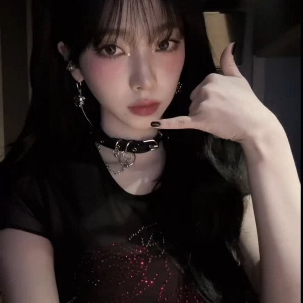 240411 aespa Tiktok Update with Karina - 📞〰️