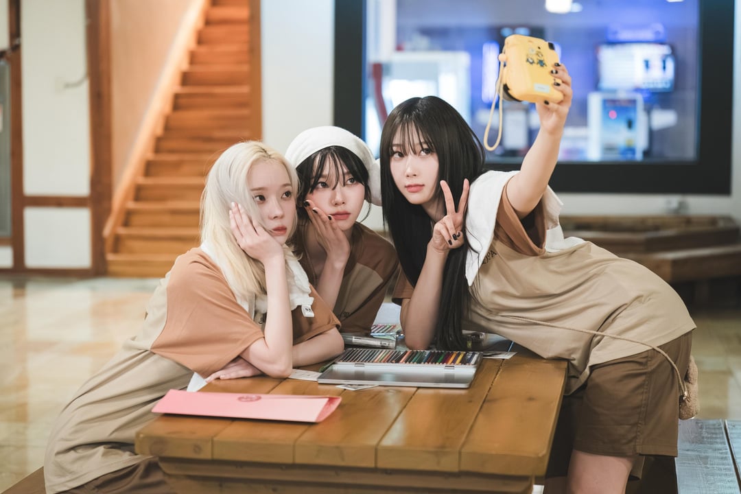 240719 aespa Twitter Update with Karina, Giselle & Winter - Hot ae(love)SPA ♨🔥