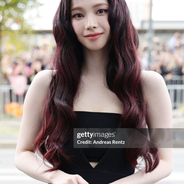 240919 Karina at Prada's Womenswear Spring/Summer 2025 Show for Milan Fashion Week (Getty Images)